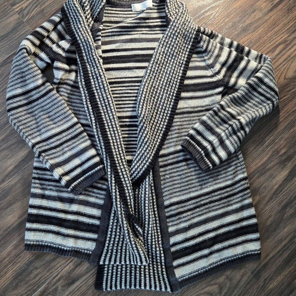 CAROLYN TAYLOR Black & Gray Striped Soft Acrylic Cardigan Sweater SIZE L